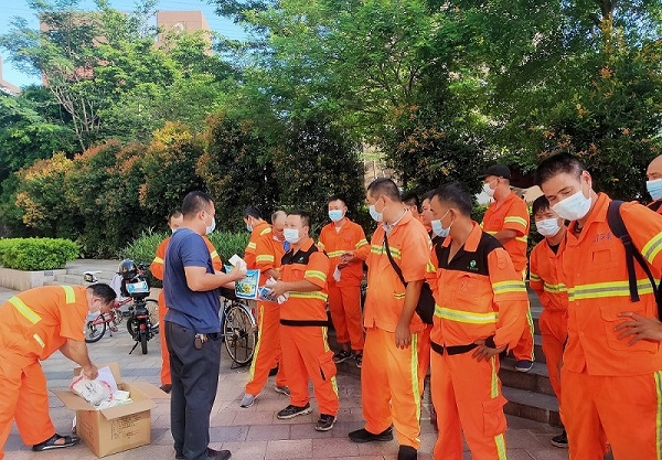 炎炎夏日，情系一线——夏季高温“送清凉”活动